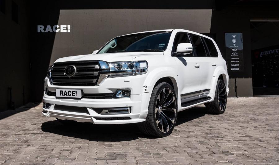  Toyota Land Cruiser 200 by Wald & RACE! 2018 года  (фото 1 из 21)